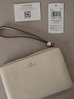 Coach Chalk Leather Wristlet Zip Pouch